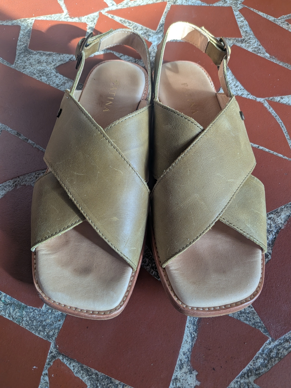 Womens Olive Green Crisscross Leather Sandals - Unbranded